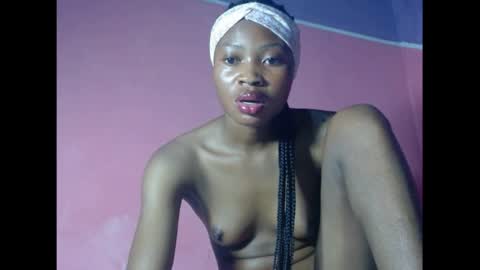 Snapshot of squirty_joy chatting on 30, 6, 2026 Magdalen online show from 30, 6, 2026