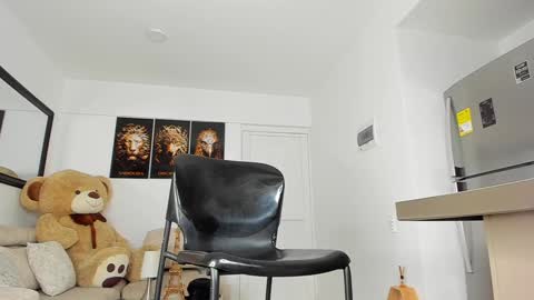 Snapshot of sr_smit_hot chatting on 6, 2, 2025 ANDR online show from 6, 2, 2025