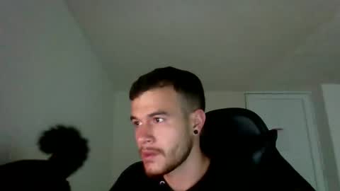 Snapshot of srbey_ chatting on 25, 11, 2025 Vic online show from 25, 11, 2025