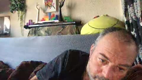 srekos38 online show from 8, 3, 2026