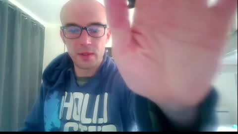 Snapshot of ssenzo chatting on 5, 1, 2025 ssenzo online show from 5, 1, 2025