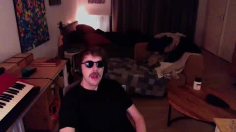 Roger online show from 8, 12, 2024