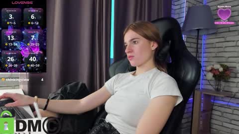 Snapshot of stacey_brown chatting on 3, 2, 2026 Stacey GMT5 Mo Tu We Th Fr Sa 3am -10am online show from 3, 2, 2026