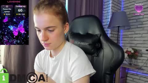 Snapshot of stacey_brown chatting on 3, 2, 2026 Stacey GMT5 Mo Tu We Th Fr Sa 3am -10am online show from 3, 2, 2026