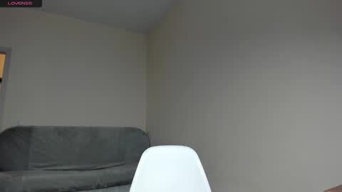 Snapshot of stacey_brown chatting on 13, 2, 2026 Stacey GMT5 Mo Tu We Th Fr Sa 3am -10am online show from 13, 2, 2026