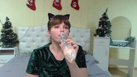 Snapshot of staceylex chatting on 10, 1, 2025 Stacey online show from 10, 1, 2025