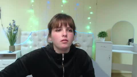 Snapshot of staceylex chatting on 15, 1, 2025 Stacey online show from 15, 1, 2025