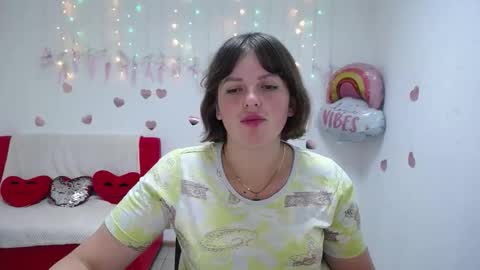 Snapshot of staceylex chatting on 11, 9, 2025 Stacey online show from 11, 9, 2025