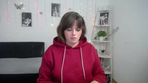 Snapshot of staceylex chatting on 28, 9, 2025 Stacey online show from 28, 9, 2025