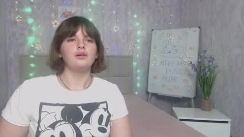 Snapshot of staceylex chatting on 6, 10, 2025 Stacey online show from 6, 10, 2025