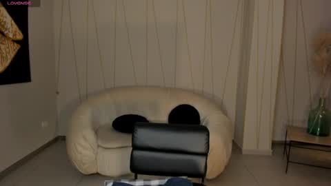 Stacy Woods online show from 5, 3, 2025