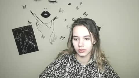 Stacy online show from 5, 3, 2025