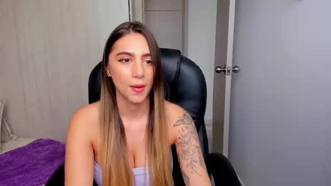 Snapshot of stacyconner chatting on 19, 11, 2025 Stacy Conner online show from 19, 11, 2025