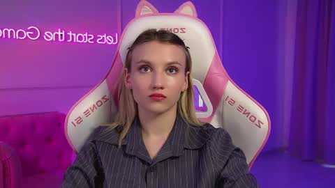 Snapshot of stacyevancesss chatting on 29, 5, 2026 StacyEvances online show from 29, 5, 2026