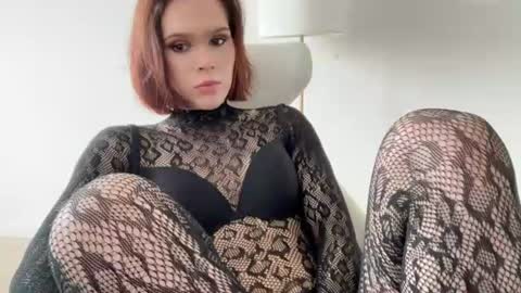 Snapshot of stacyluxxe chatting on 16, 7, 2026 Stacy online show from 16, 7, 2026