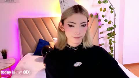 Snapshot of star_madison chatting on 19, 7, 2026 Madison online show from 19, 7, 2026