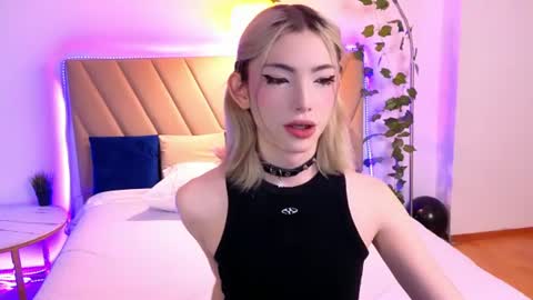 Snapshot of star_madison chatting on 22, 7, 2026 Madison online show from 22, 7, 2026