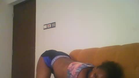 Snapshot of stargirl880271 chatting on 15, 1, 2025 isha online show from 15, 1, 2025