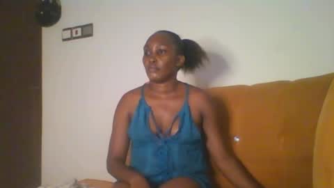 Snapshot of stargirl880271 chatting on 18, 1, 2025 isha online show from 18, 1, 2025
