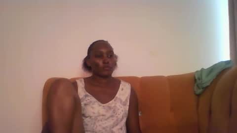 Snapshot of stargirl880271 chatting on 10, 3, 2025 isha online show from 10, 3, 2025