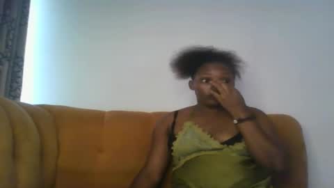 Snapshot of stargirl880271 chatting on 5, 10, 2025 isha online show from 5, 10, 2025