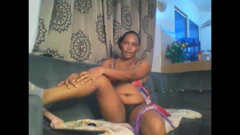 Snapshot of stargirl880271 chatting on 17, 12, 2025 isha online show from 17, 12, 2025