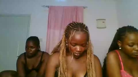 lia online show from 5, 5, 2026