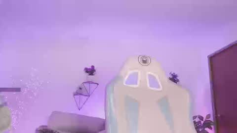 Yoko online show from 12, 9, 2025