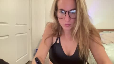 Snapshot of stassiethatsororitygirl chatting on 20, 1, 2025 Stassiethatsororitygirl online show from 20, 1, 2025
