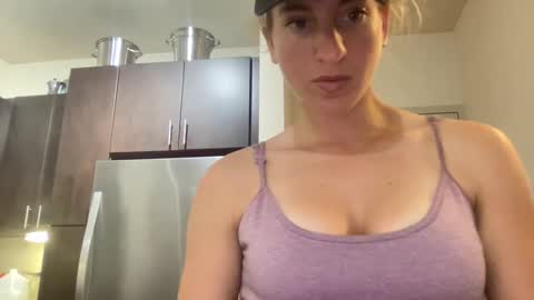 Snapshot of stassiethatsororitygirl chatting on 16, 2, 2025 Stassiethatsororitygirl online show from 16, 2, 2025