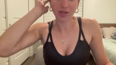 Snapshot of stassiethatsororitygirl chatting on 19, 2, 2025 Stassiethatsororitygirl online show from 19, 2, 2025