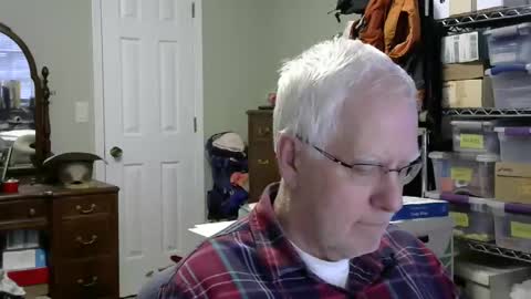 Snapshot of stasw20 chatting on 4, 2, 2025 stasw20 online show from 4, 2, 2025