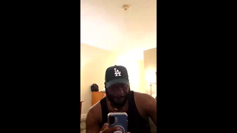 Snapshot of stayinalive1992 chatting on 4, 12, 2025 stayinalive1992 online show from 4, 12, 2025