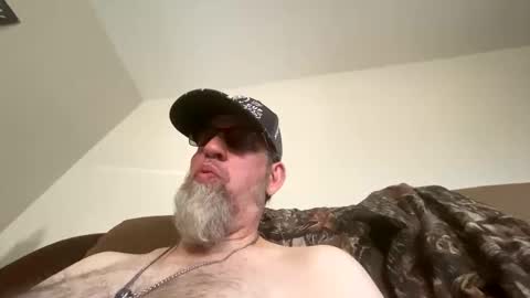 steel259373 online show from 5, 11, 2025