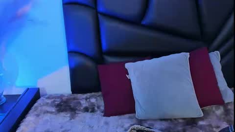 Snapshot of stefania_paz chatting on 1, 10, 2025 Stefania online show from 1, 10, 2025