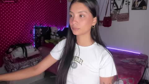 Im MiaIts my first day here  online show from 1, 1, 2025