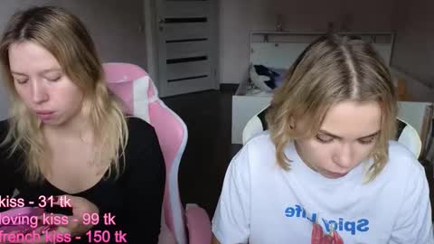 stefany_and_bettany online show from 16, 10, 2025