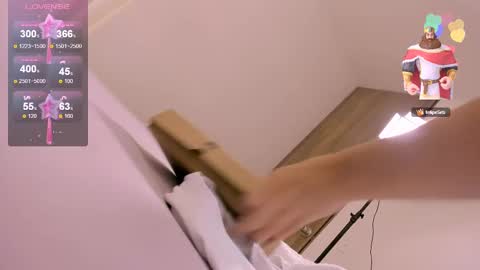 Snapshot of stefanycifuentes chatting on 9, 3, 2025 Stefa  online show from 9, 3, 2025