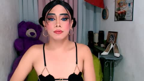 Snapshot of steffany_cummer chatting on 17, 12, 2024 Steffany cummer online show from 17, 12, 2024