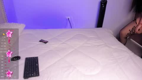 steffany_lopez_ online show from 1, 3, 2025