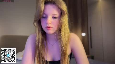 Snapshot of steffi_meoww chatting on 8, 6, 2026 STEFI Streams every day from 10 PM GTM1 online show from 8, 6, 2026