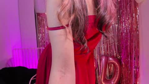 Steffy online show from 8, 12, 2024