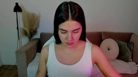 stel1aarttua online show from 20, 2, 2025