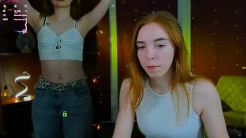 Snapshot of stella_flower chatting on 18, 4, 2026 stella_flower online show from 18, 4, 2026