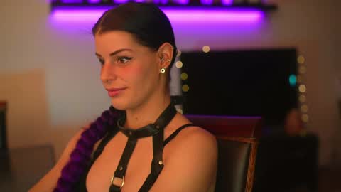 Snapshot of stella_shock chatting on 13, 12, 2024 Stella online show from 13, 12, 2024