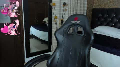 Estella online show from 7, 2, 2025