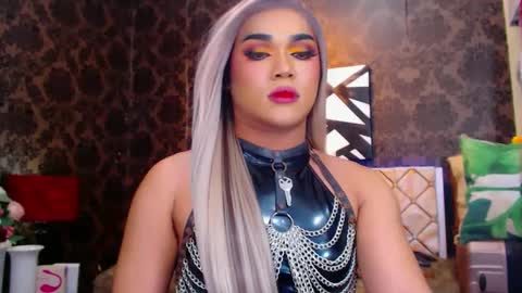 CALL ME STELLA online show from 4, 1, 2025