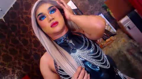 CALL ME STELLA online show from 2, 2, 2025