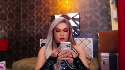 CALL ME STELLA online show from 9, 2, 2025