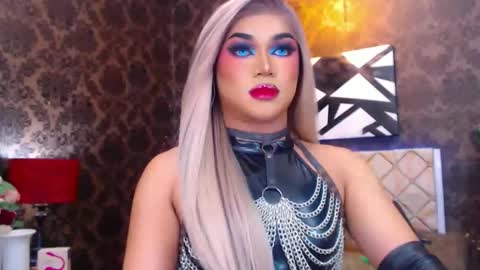 CALL ME STELLA online show from 15, 2, 2025